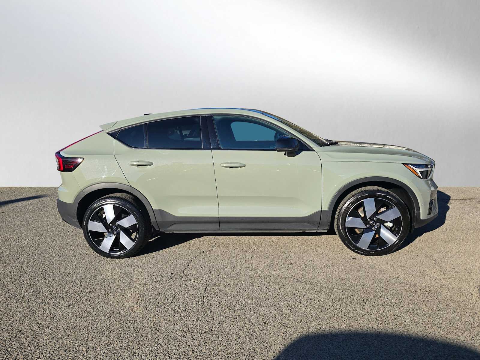 2023 Volvo C40 Recharge Pure Electric Ultimate