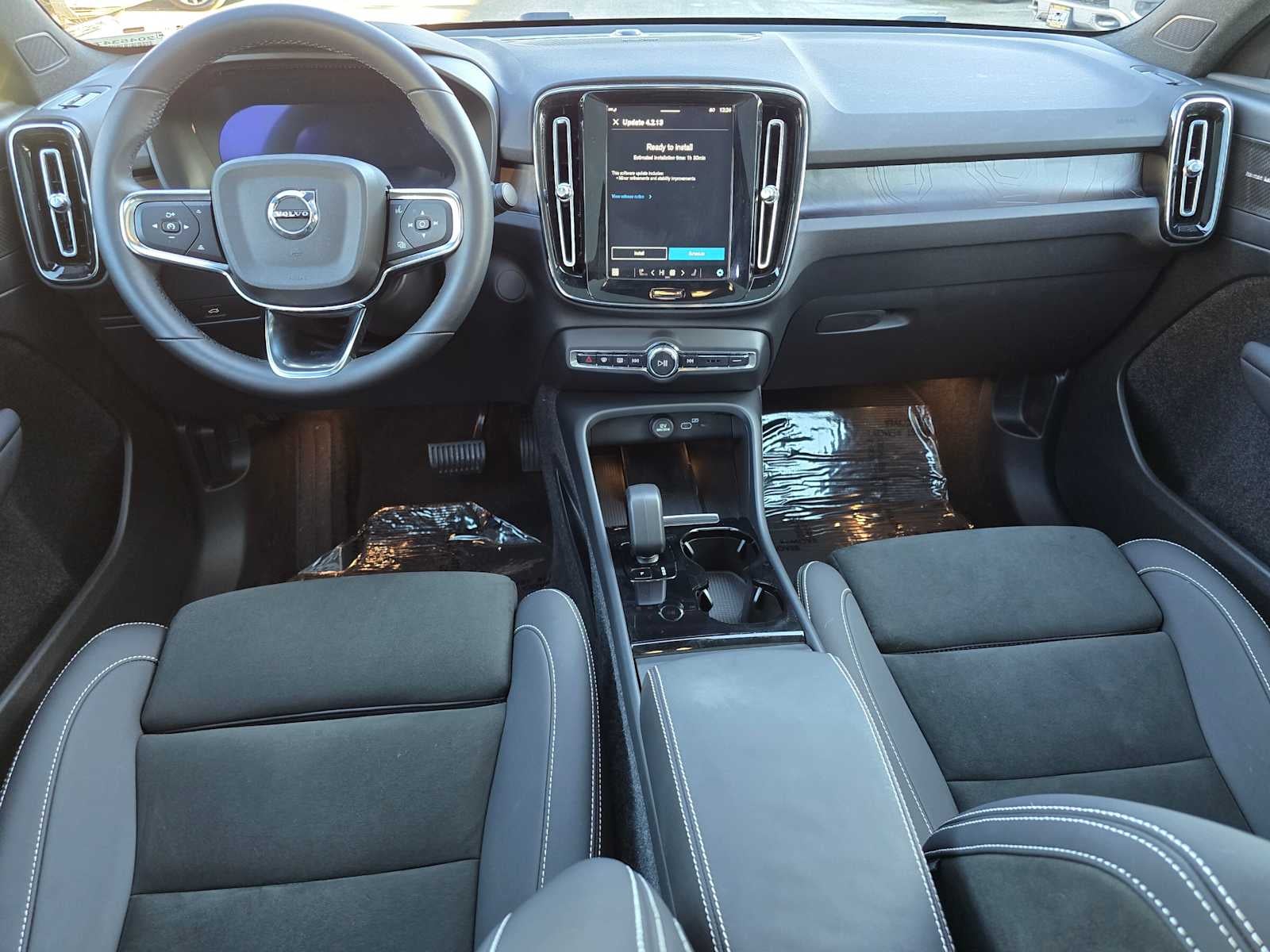 2023 Volvo C40 Recharge Pure Electric Ultimate