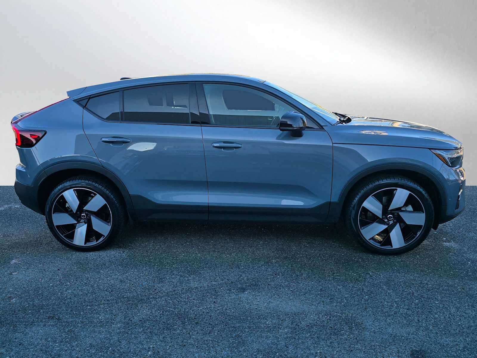 2023 Volvo C40 Recharge Pure Electric Ultimate
