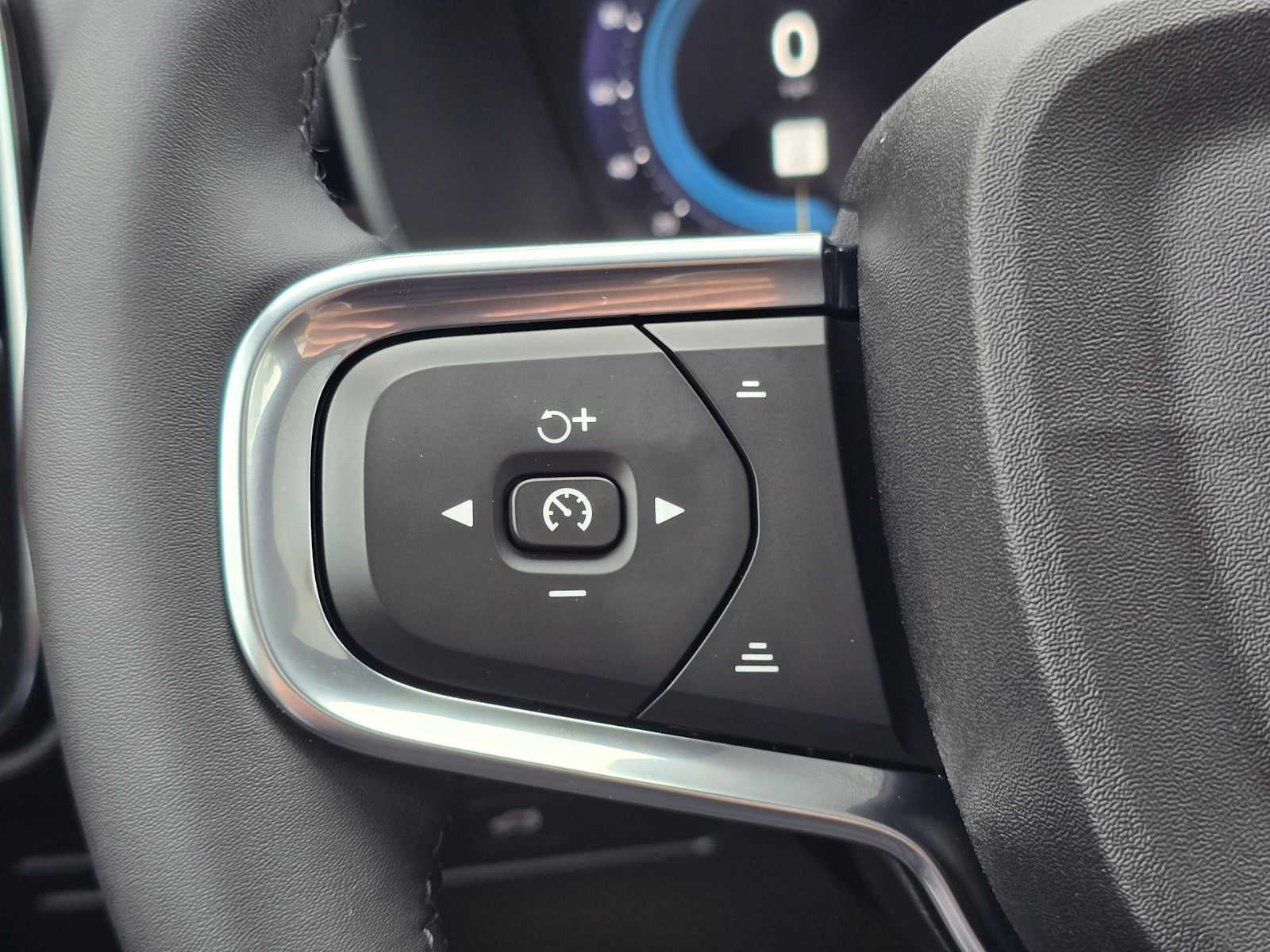 2023 Volvo XC40 Recharge Pure Electric Ultimate