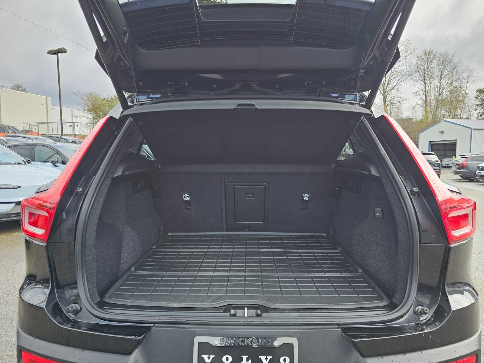 2023 Volvo XC40 Recharge Pure Electric Ultimate