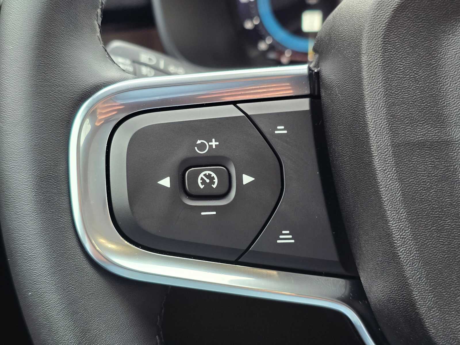 2023 Volvo XC40 Recharge Pure Electric Ultimate