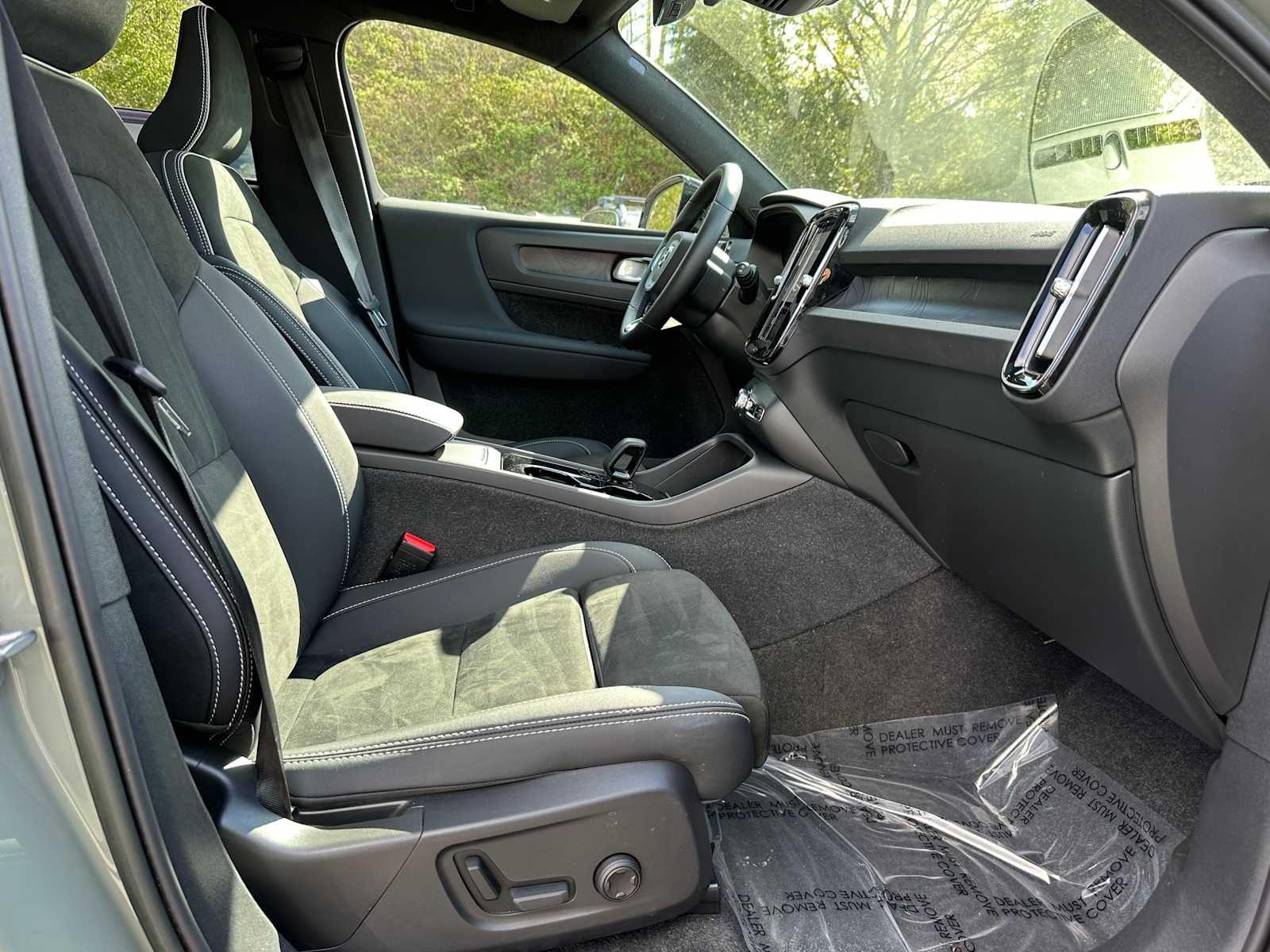 2023 Volvo XC40 Recharge Pure Electric Ultimate