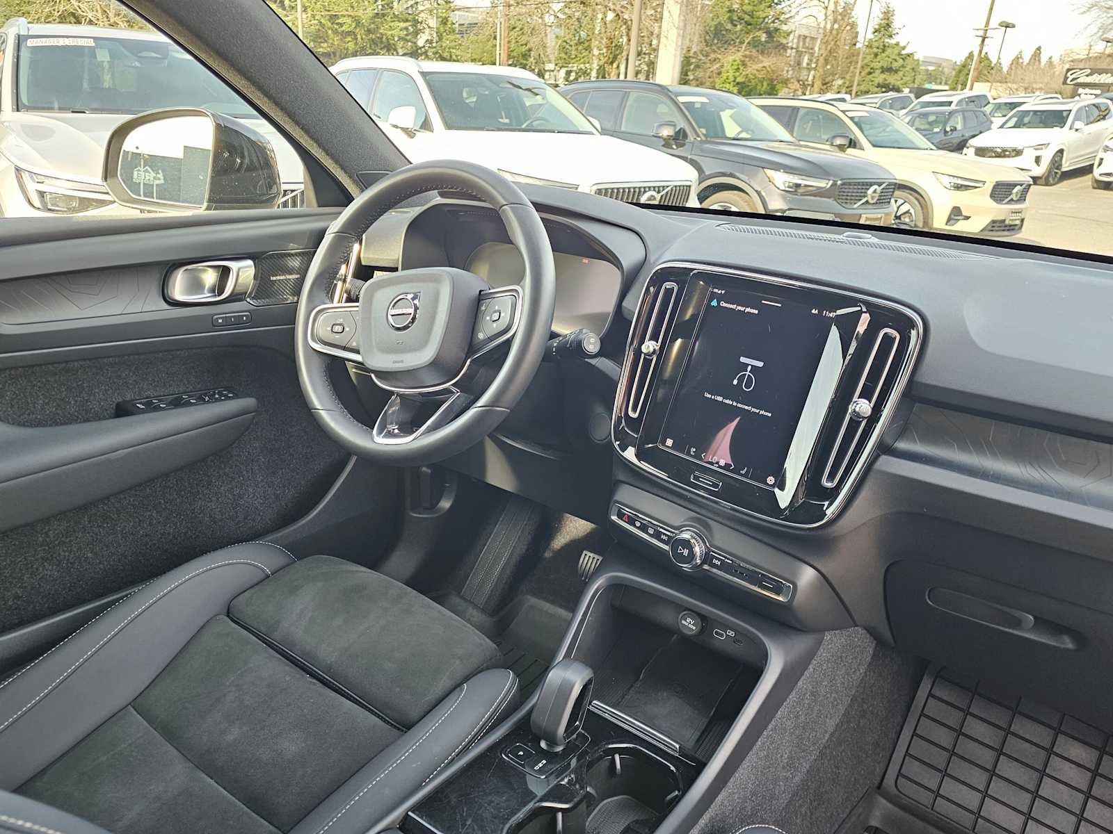 2023 Volvo XC40 Recharge Pure Electric Ultimate