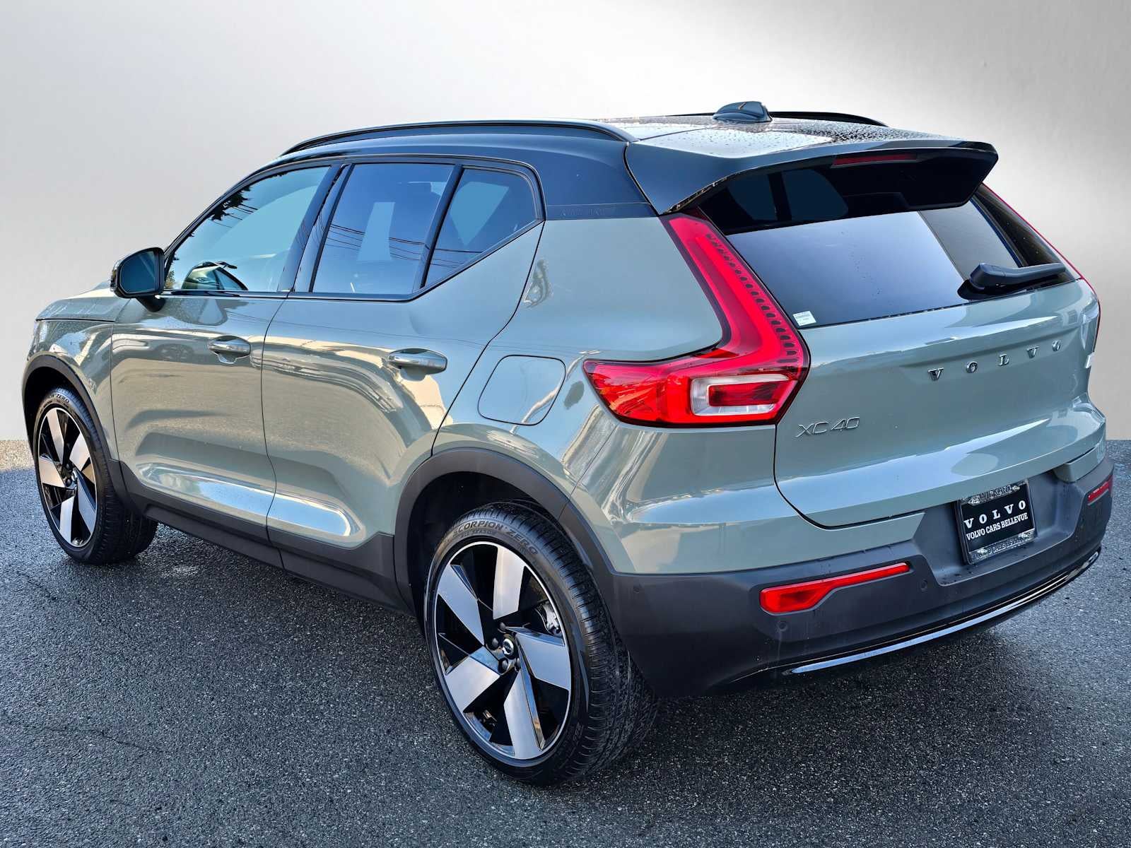 2023 Volvo XC40 Recharge Pure Electric Plus