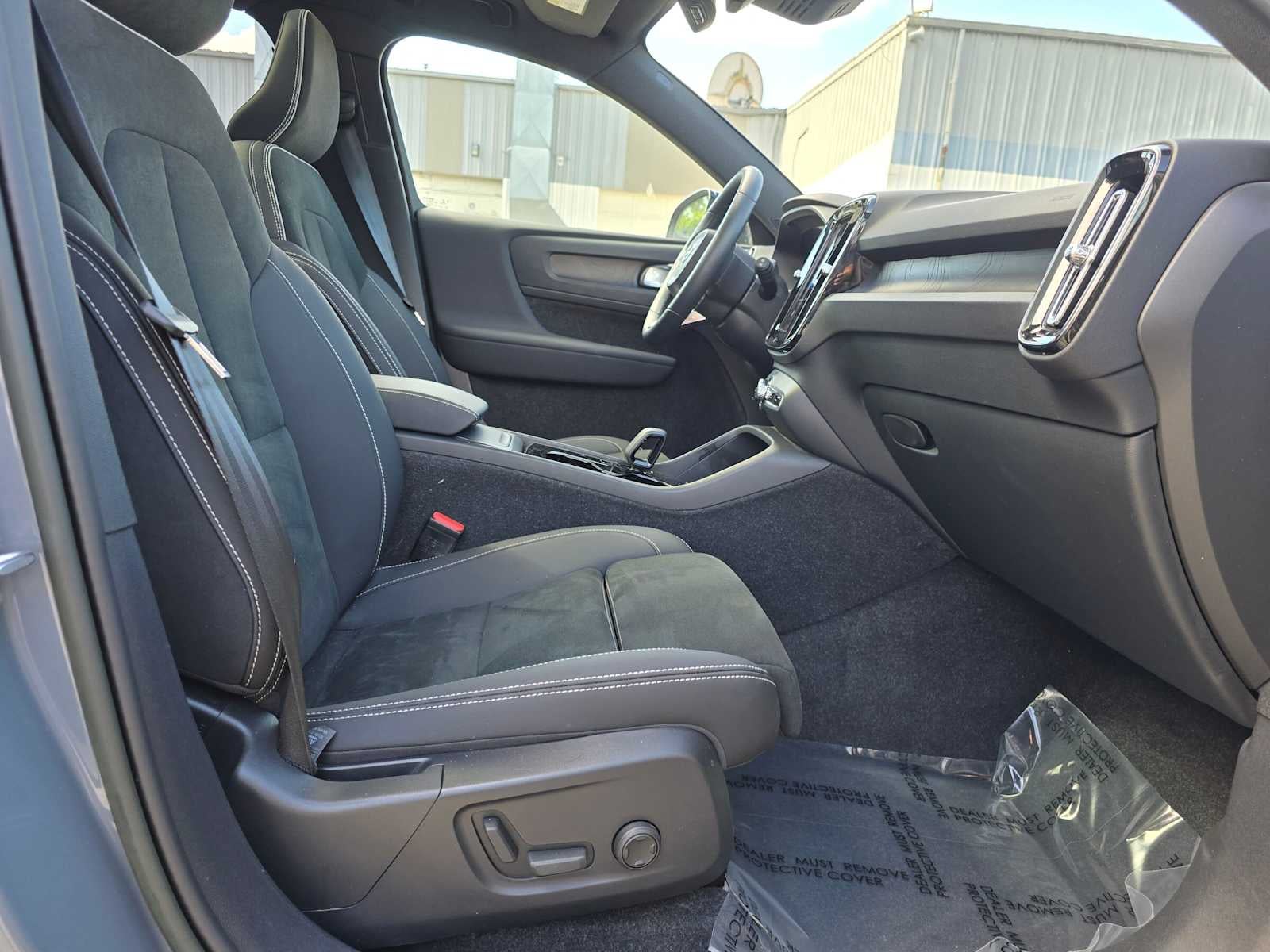 2023 Volvo XC40 Recharge Pure Electric Plus