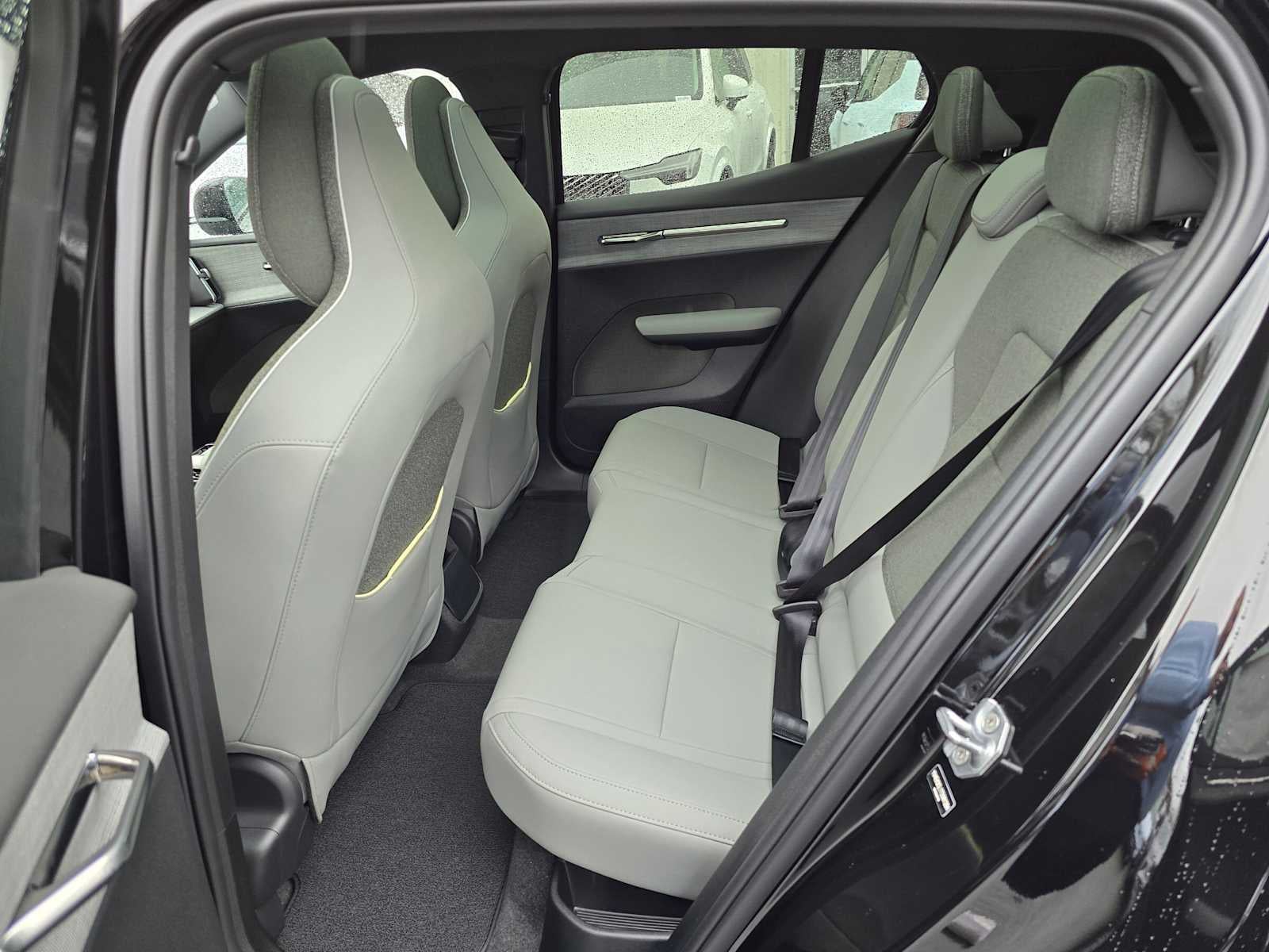 2026 Volvo EX30 Cross Country Ultra
