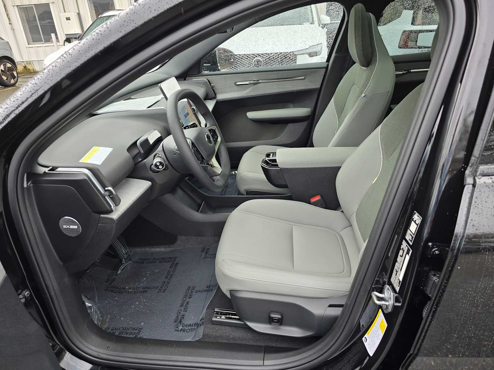 2026 Volvo EX30 Cross Country Ultra