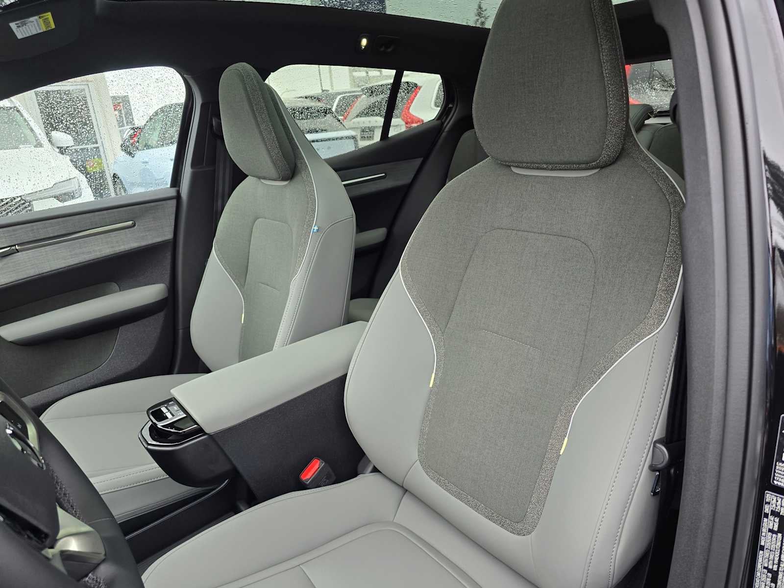 2026 Volvo EX30 Cross Country Ultra