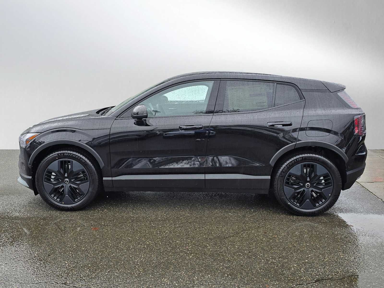 2026 Volvo EX30 Cross Country Ultra