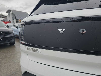 2026 Volvo EX30 Cross Country Ultra