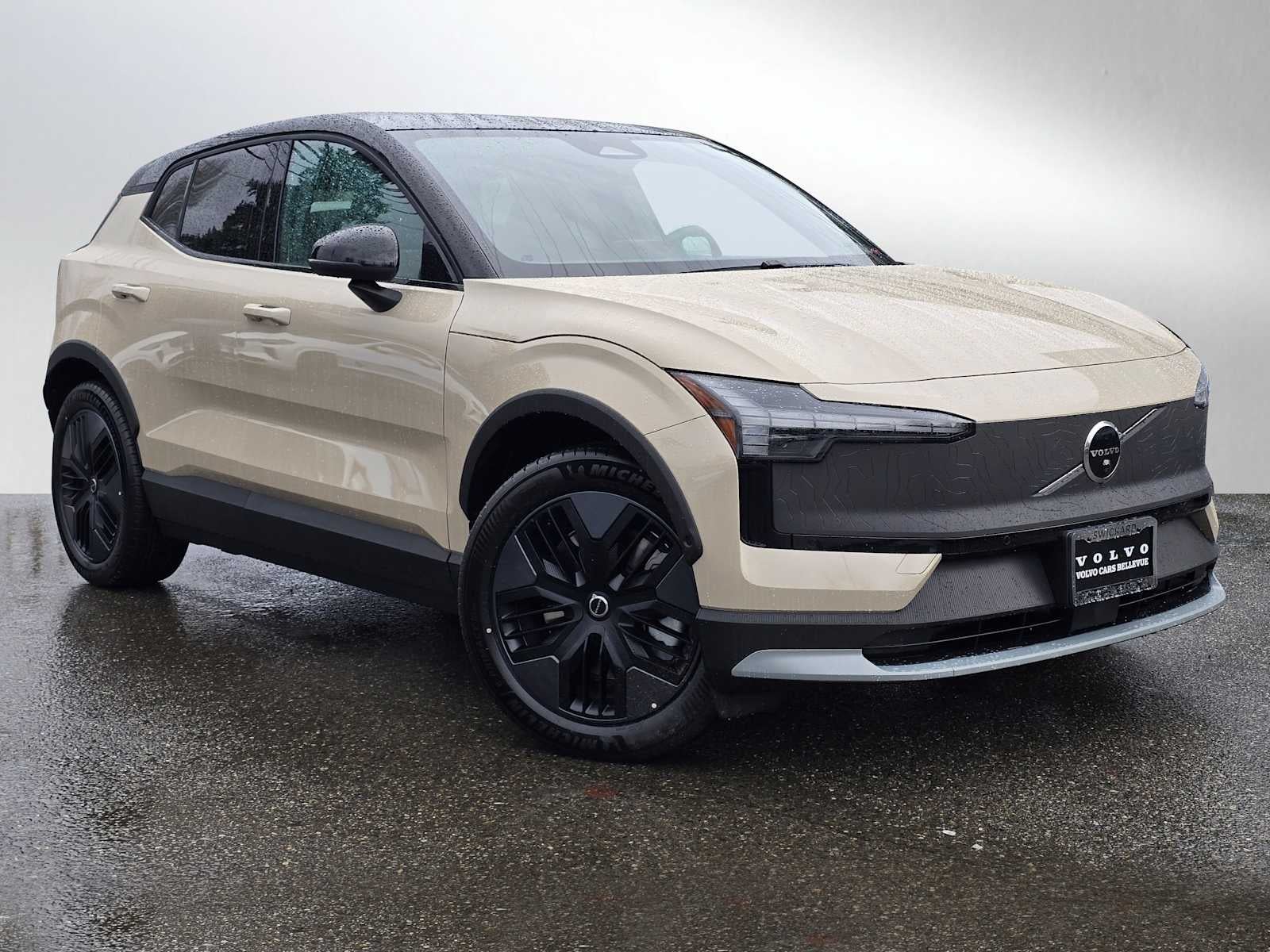 2026 Volvo EX30 Cross Country Ultra