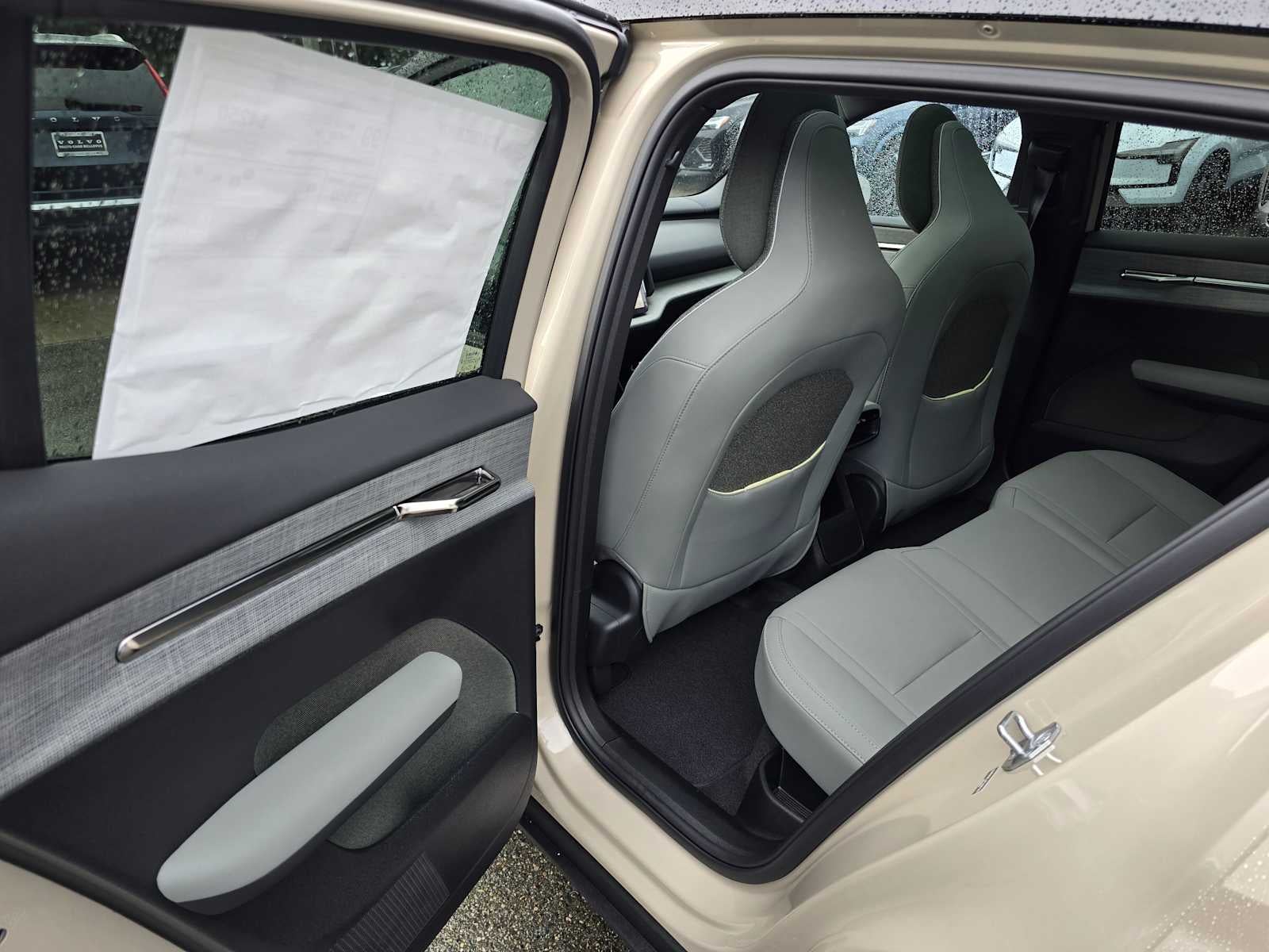 2026 Volvo EX30 Cross Country Ultra
