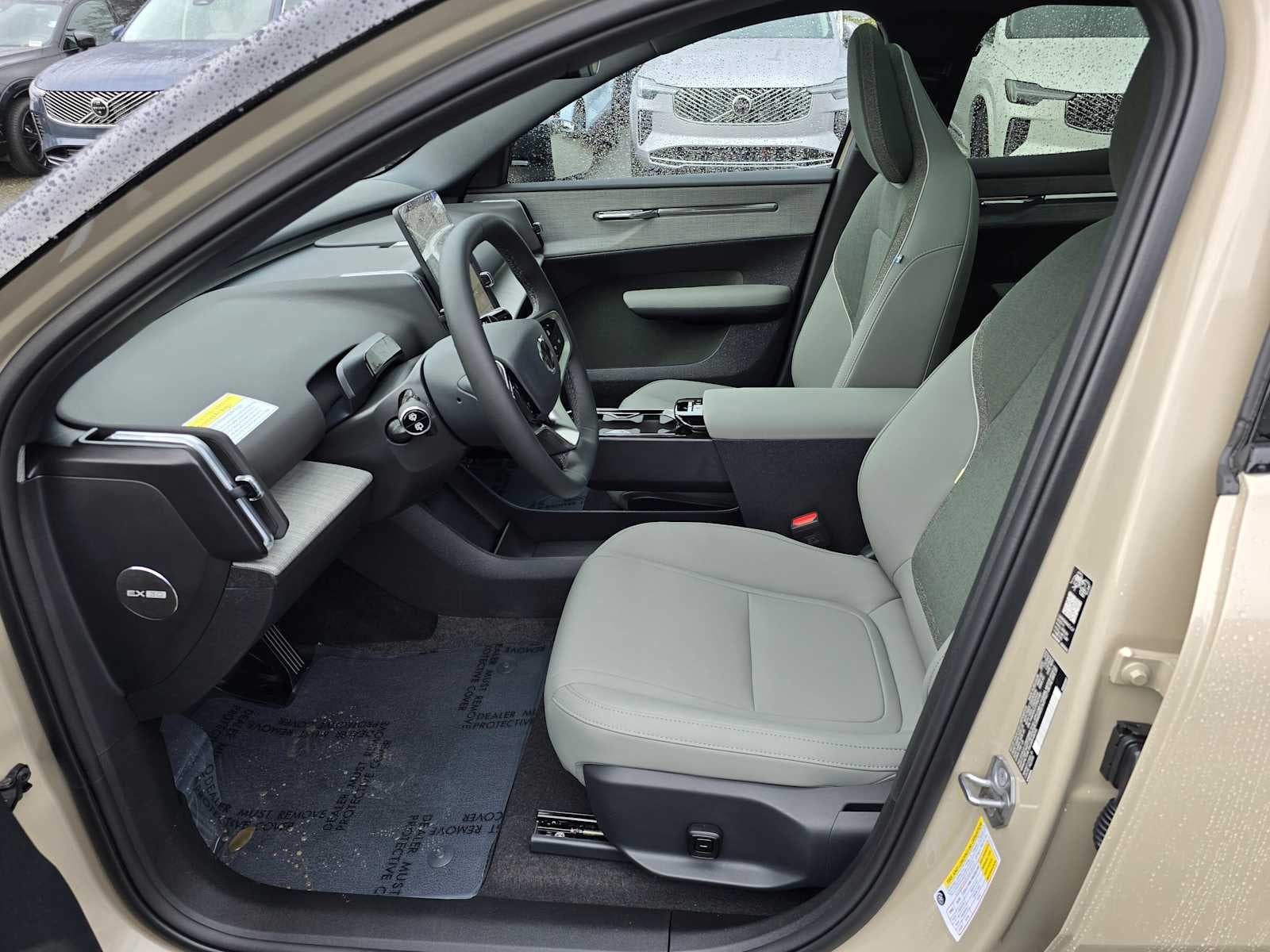 2026 Volvo EX30 Cross Country Ultra