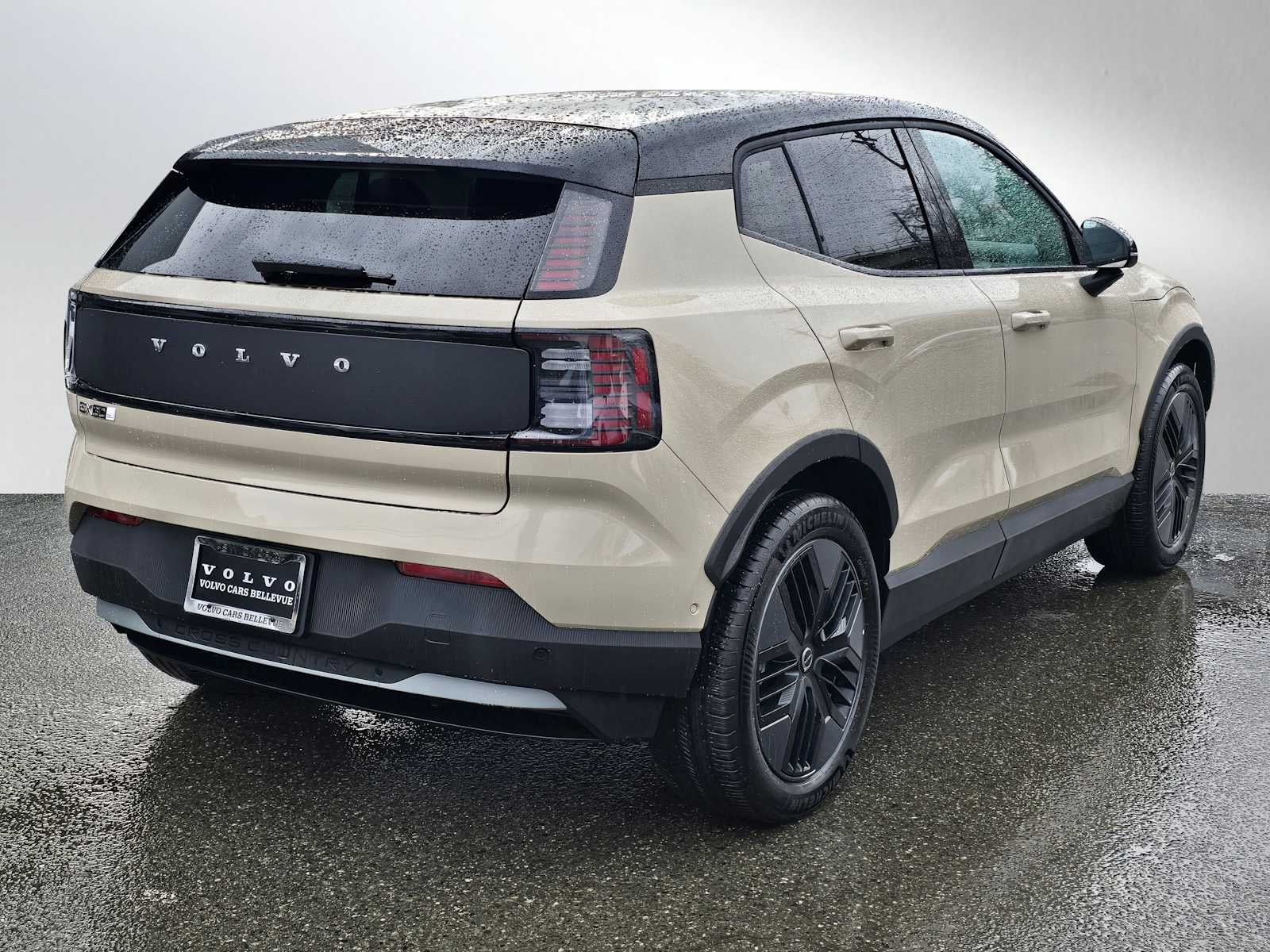 2026 Volvo EX30 Cross Country Ultra