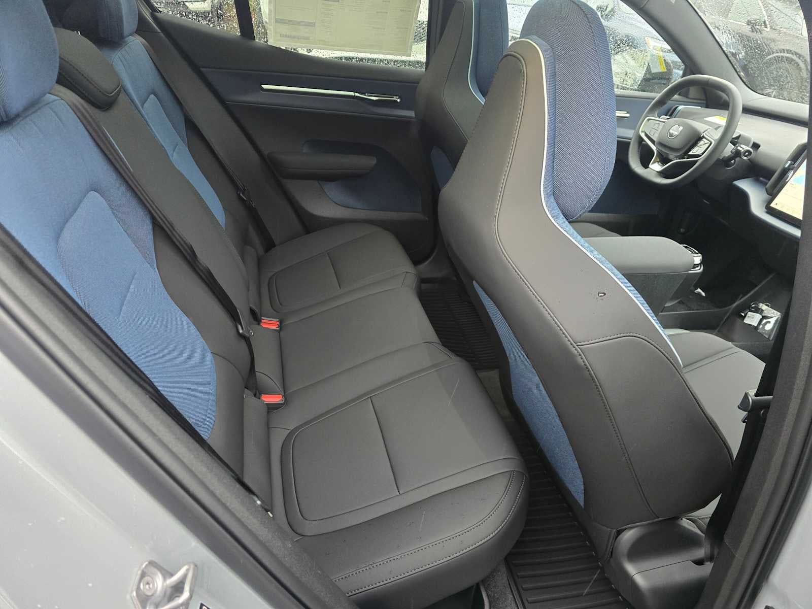 2026 Volvo EX30 Cross Country Ultra