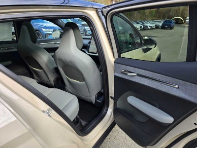 2026 Volvo EX30 Cross Country Ultra