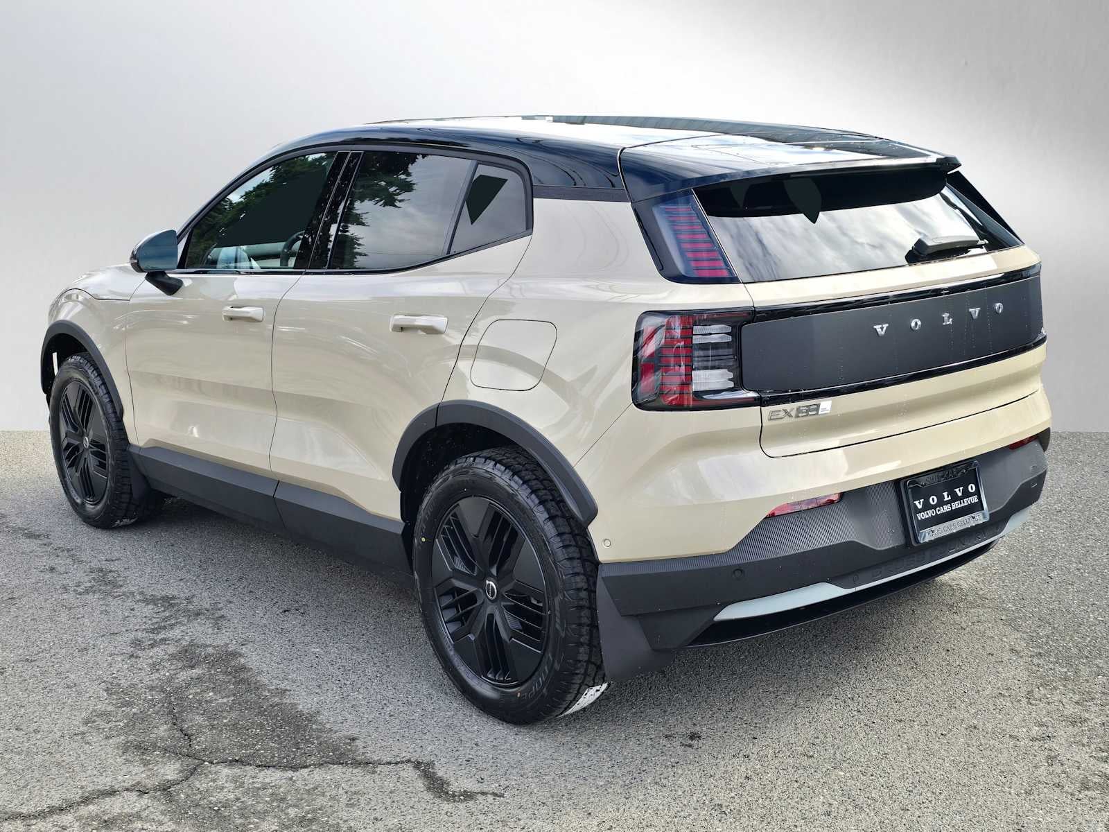 2026 Volvo EX30 Cross Country Ultra