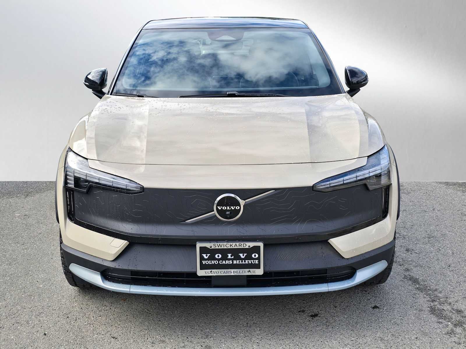 2026 Volvo EX30 Cross Country Ultra