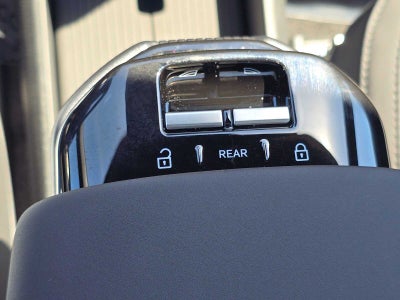 2026 Volvo EX30 Cross Country Ultra