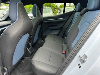 2026 Volvo EX30 Cross Country Ultra