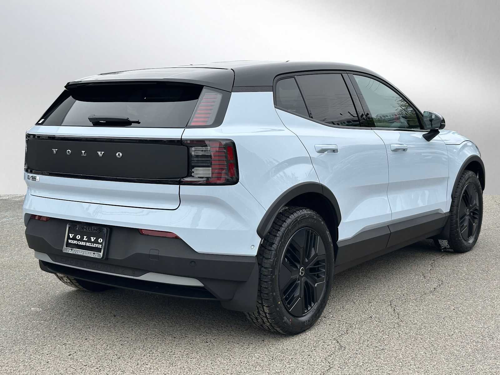 2026 Volvo EX30 Cross Country Ultra