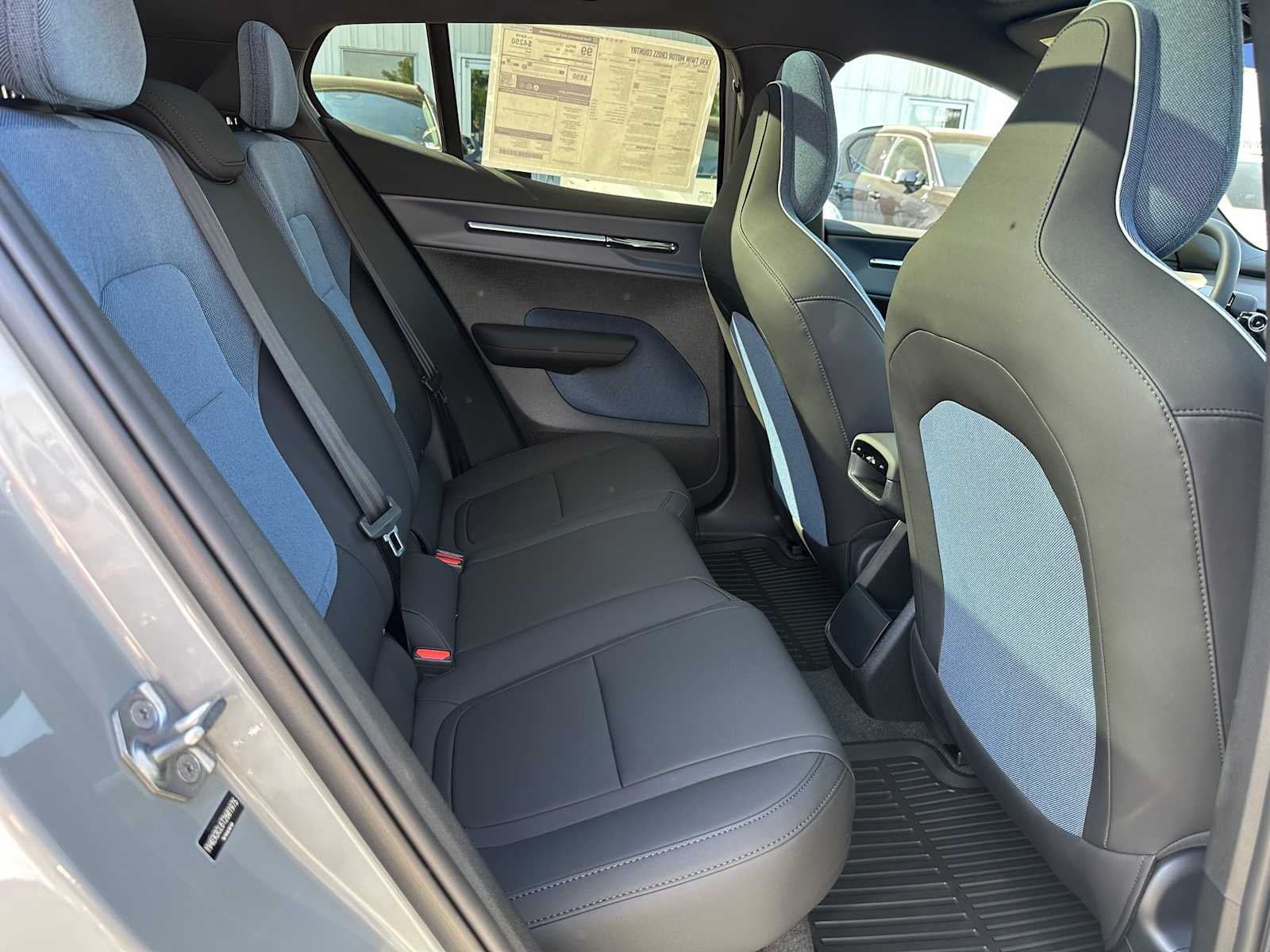 2026 Volvo EX30 Cross Country Ultra