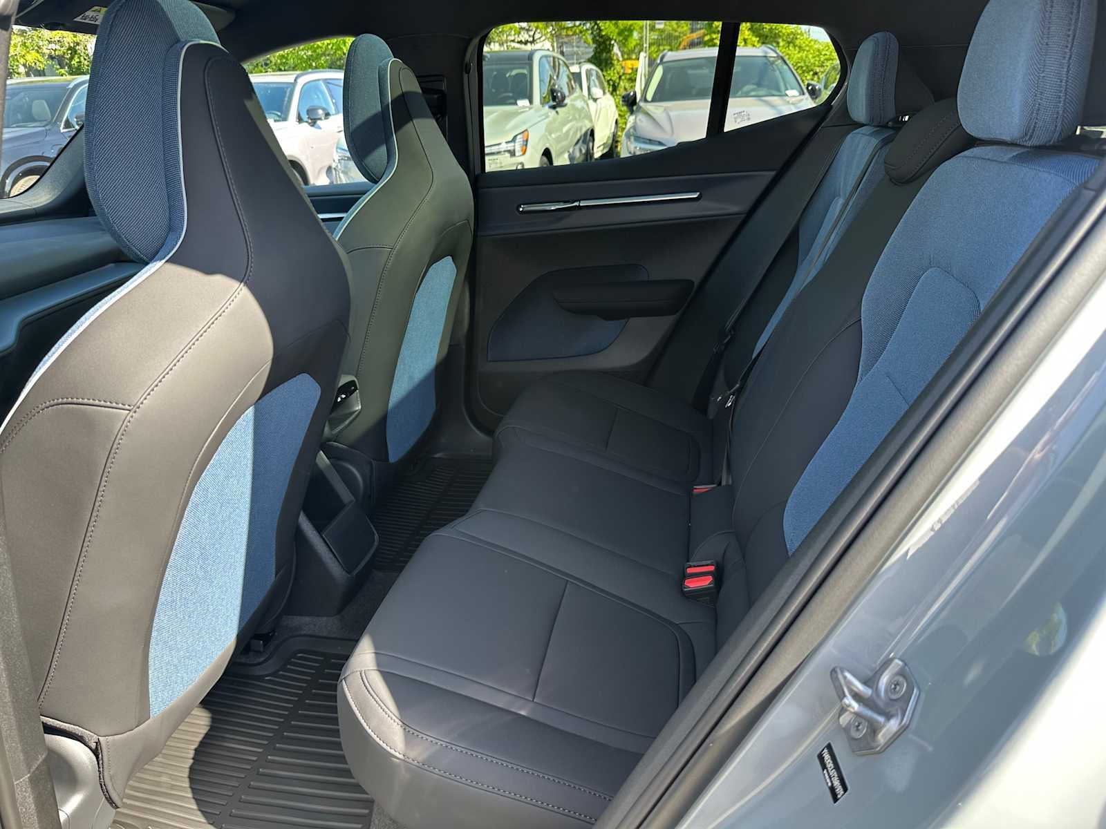 2026 Volvo EX30 Cross Country Ultra