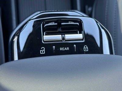 2026 Volvo EX30 Cross Country Ultra