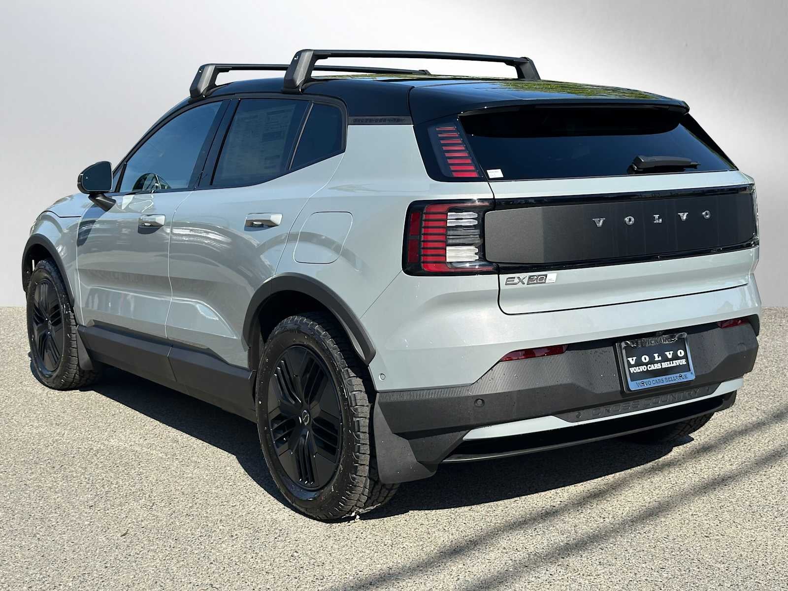 2026 Volvo EX30 Cross Country Ultra