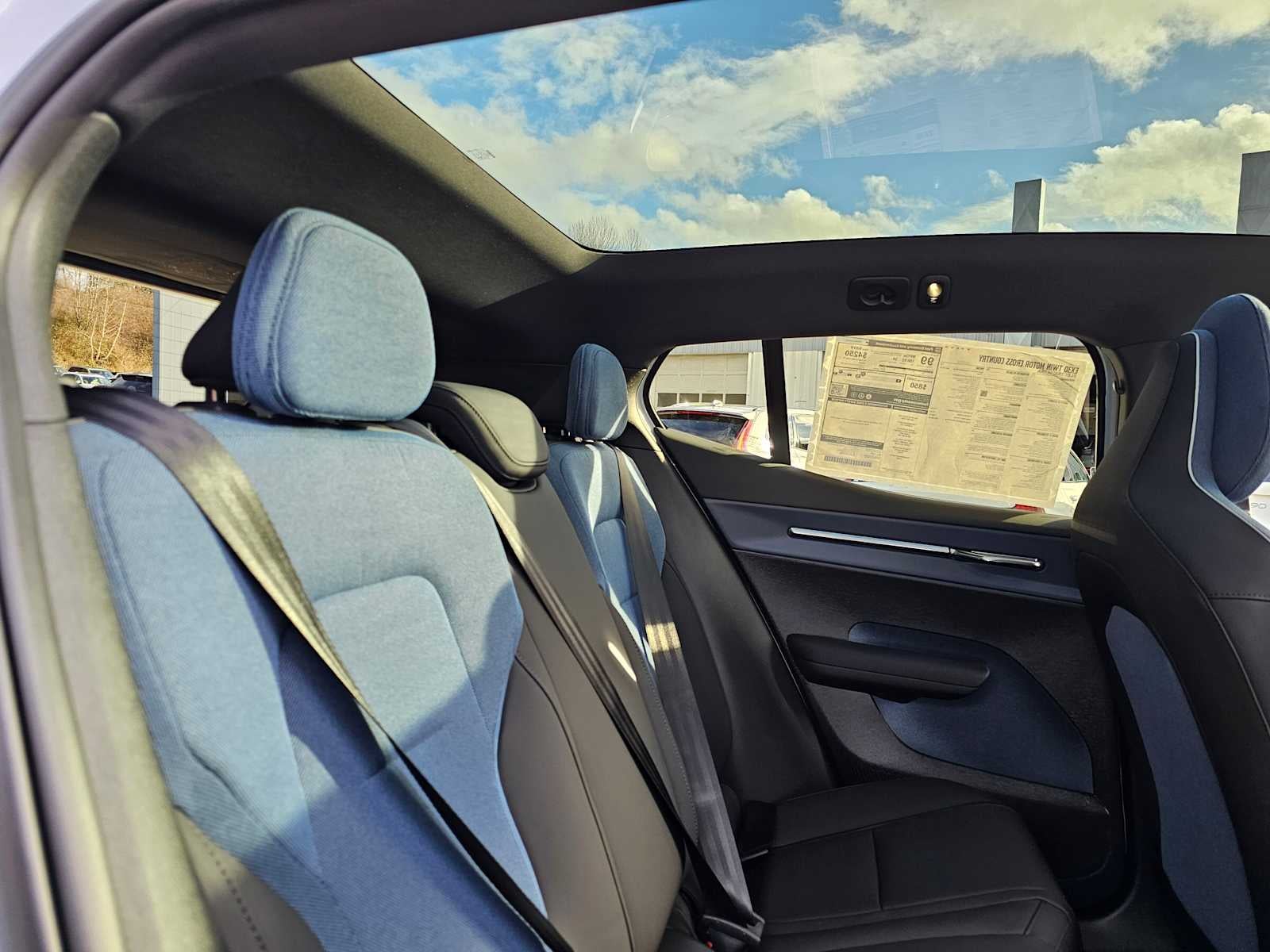 2026 Volvo EX30 Cross Country Ultra