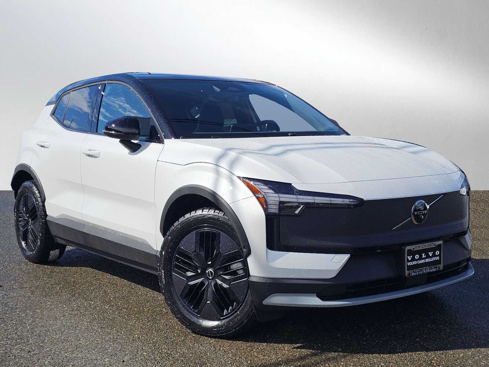 2026 Volvo EX30 Cross Country Ultra