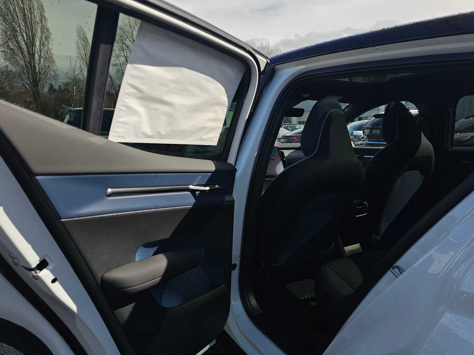 2026 Volvo EX30 Cross Country Ultra
