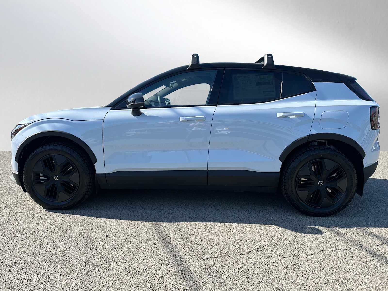 2026 Volvo EX30 Cross Country Ultra