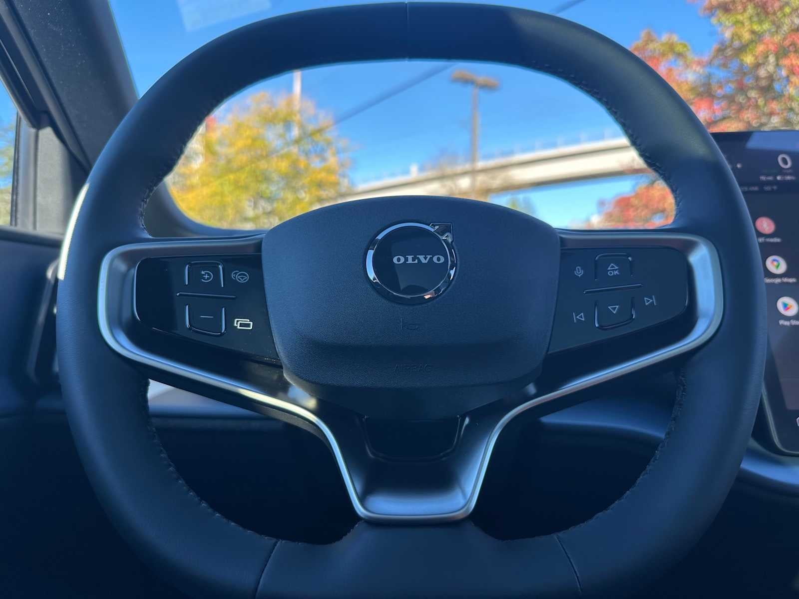 2025 Volvo EX30 Plus