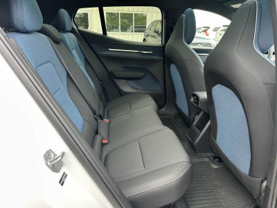 2025 Volvo EX30 Plus