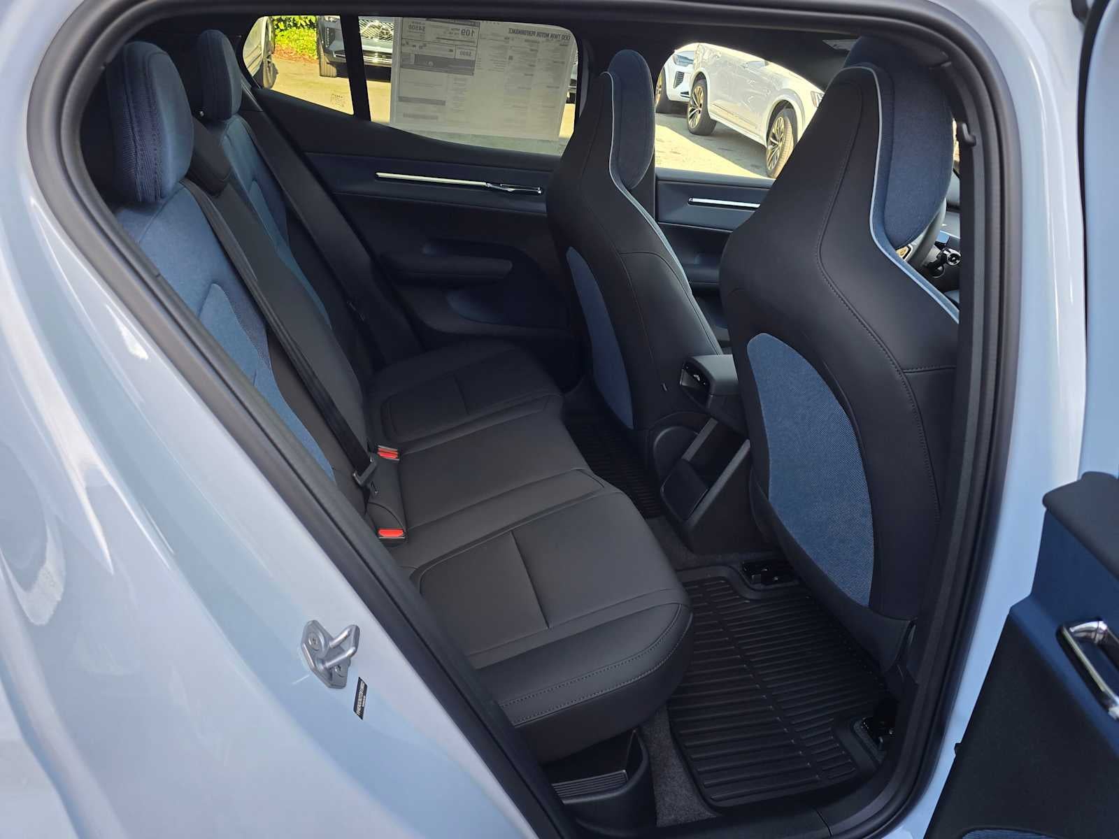 2026 Volvo EX30 Plus