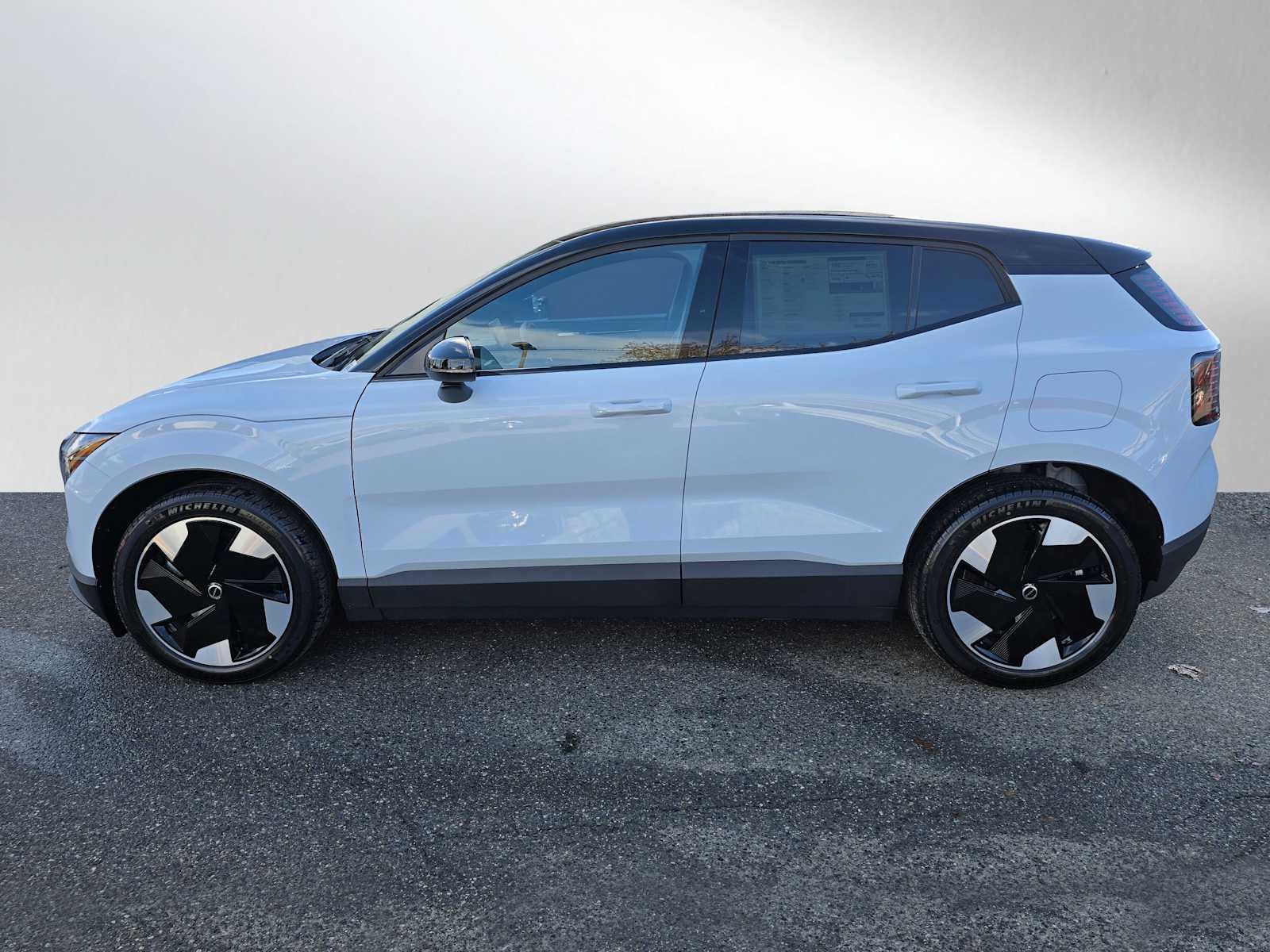 2026 Volvo EX30 Plus