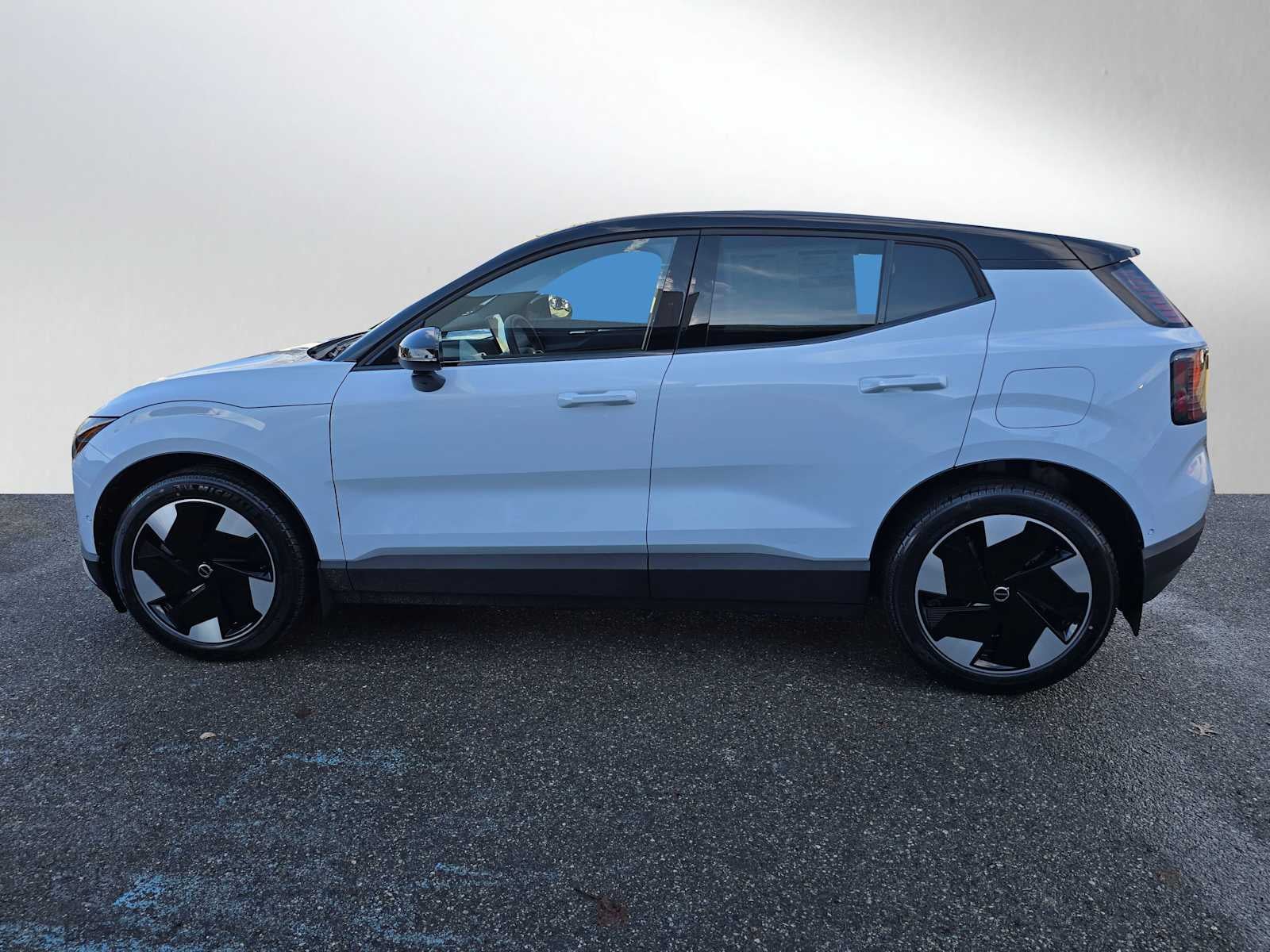 2026 Volvo EX30 Plus