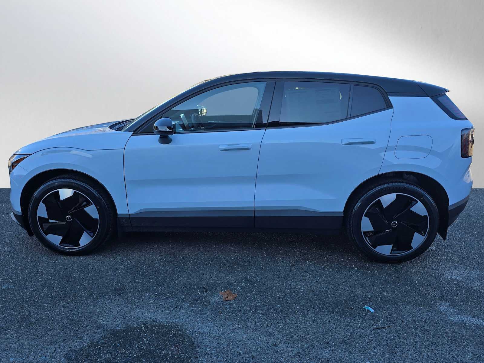 2026 Volvo EX30 Plus