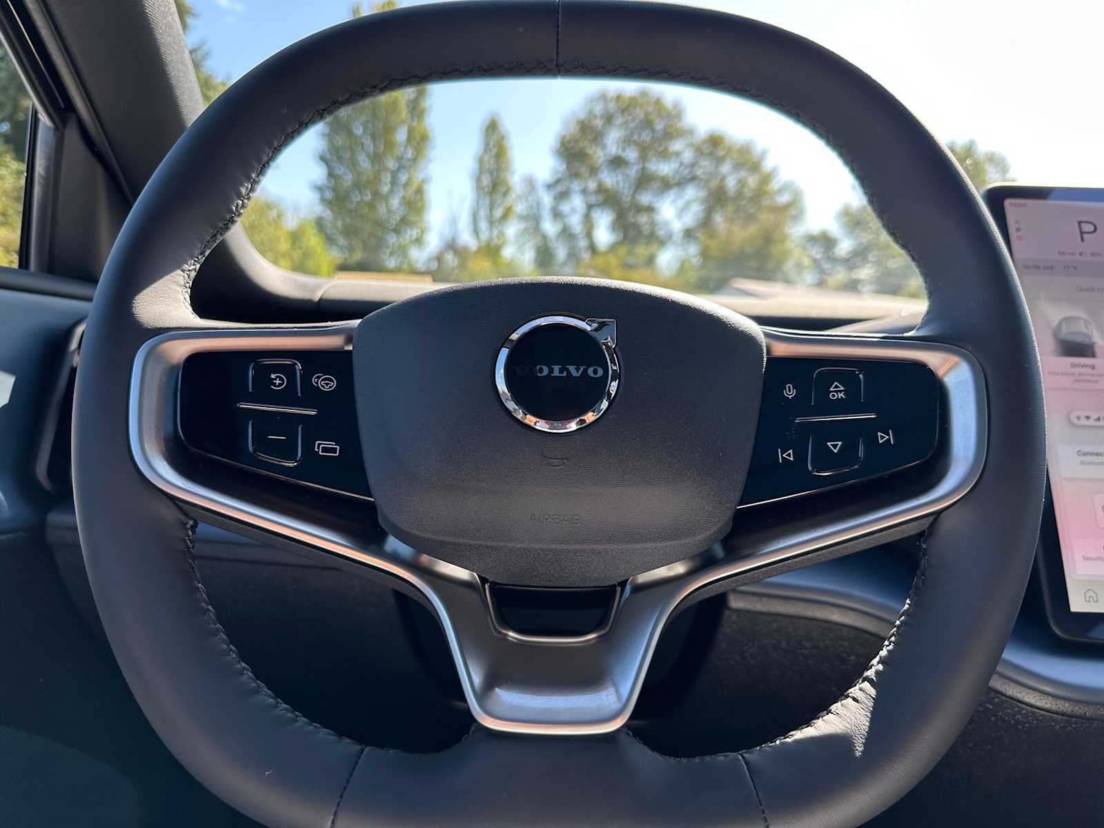 2025 Volvo EX30 Plus