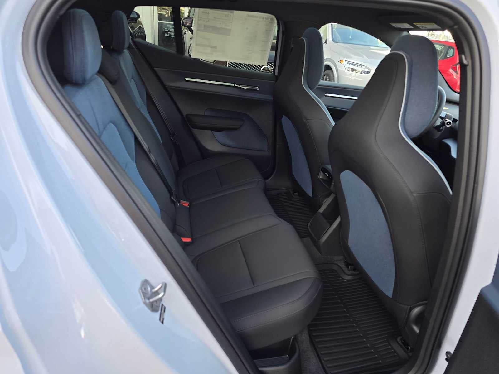 2026 Volvo EX30 Plus