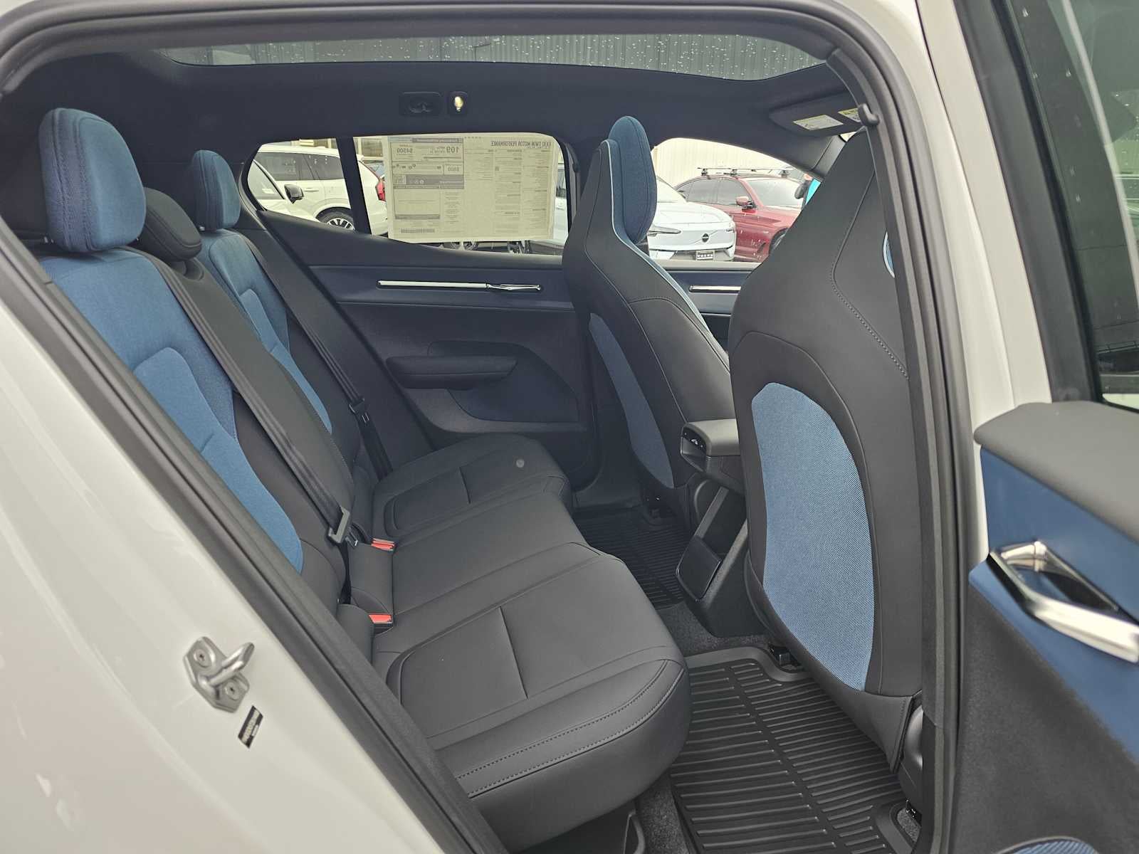 2026 Volvo EX30 Plus