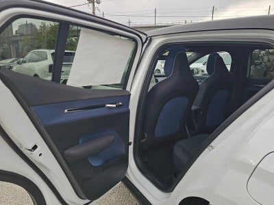 2026 Volvo EX30 Plus