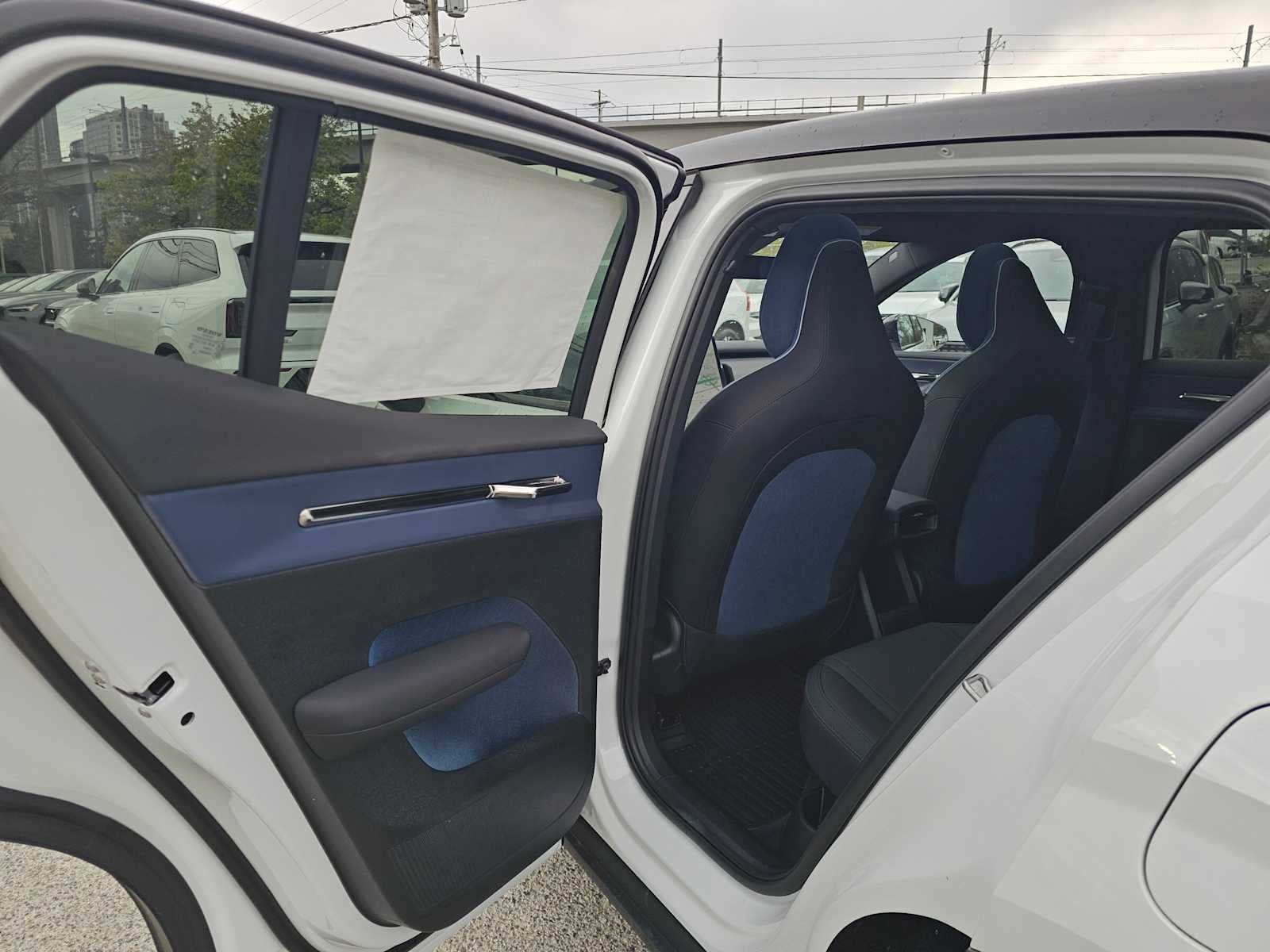 2026 Volvo EX30 Plus