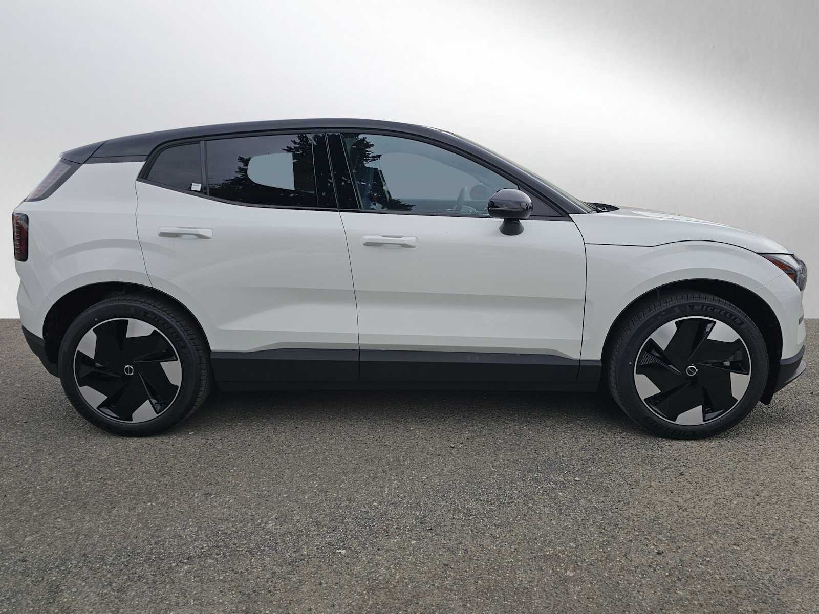 2026 Volvo EX30 Plus