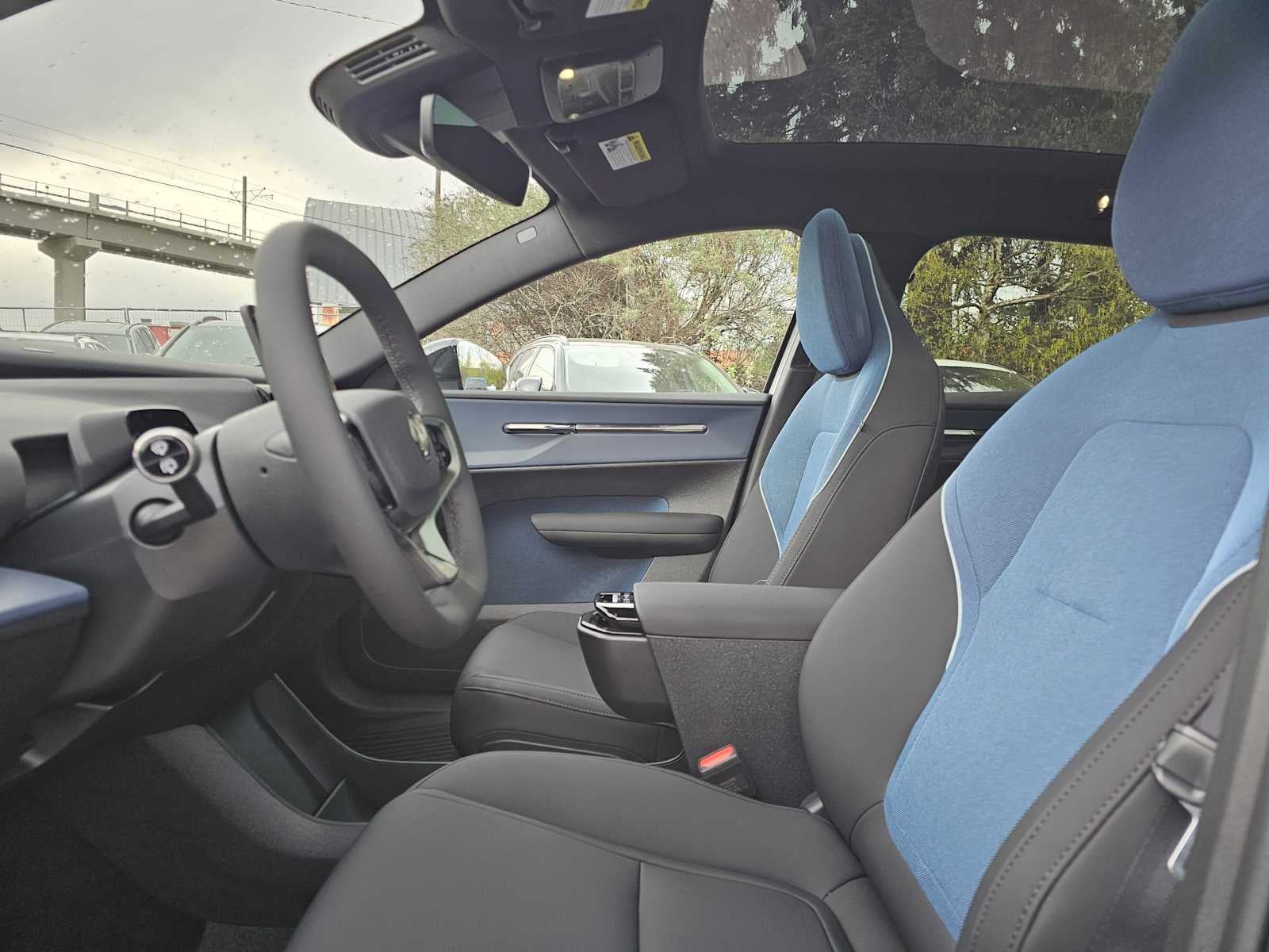 2026 Volvo EX30 Plus