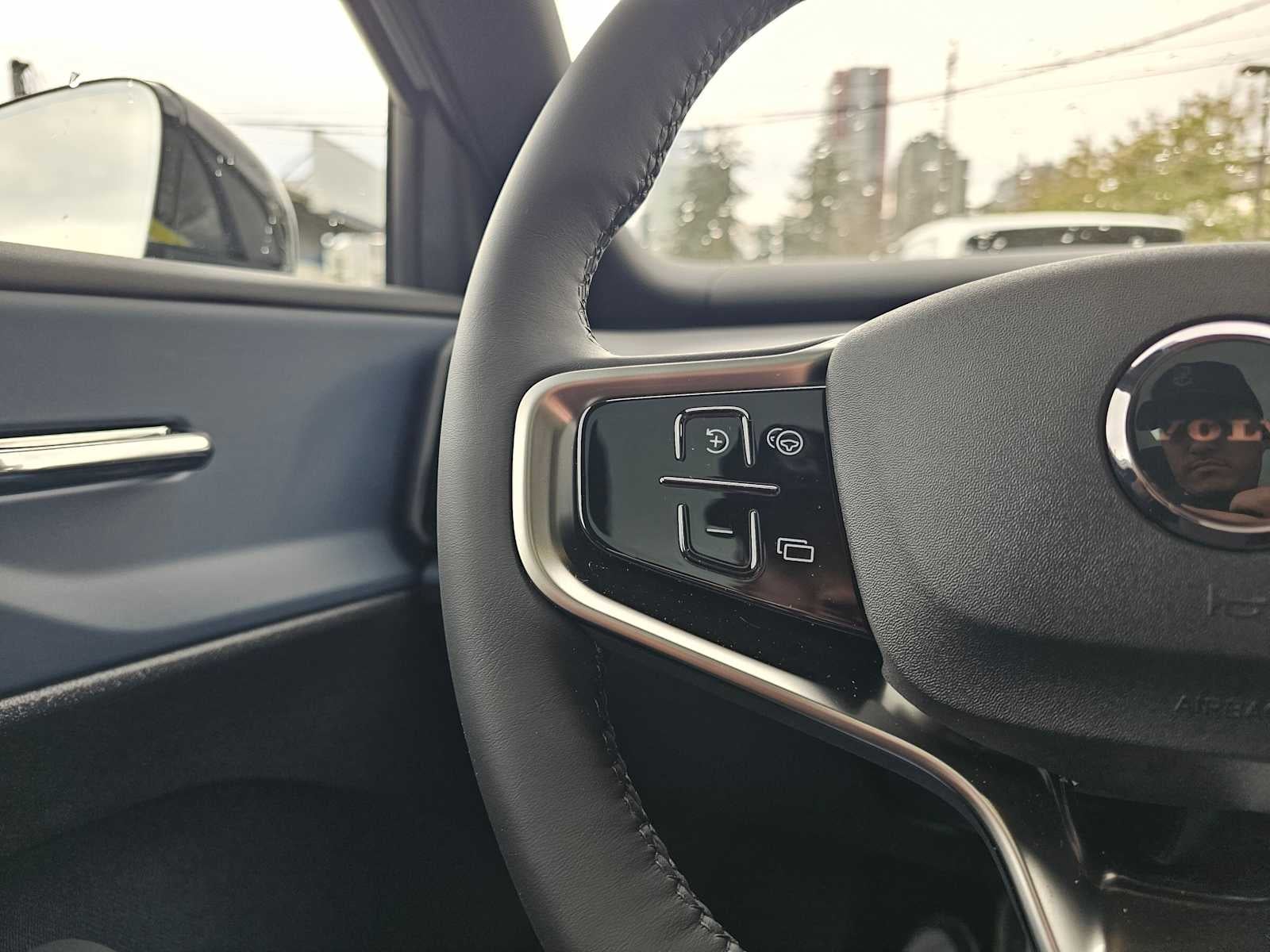 2026 Volvo EX30 Plus