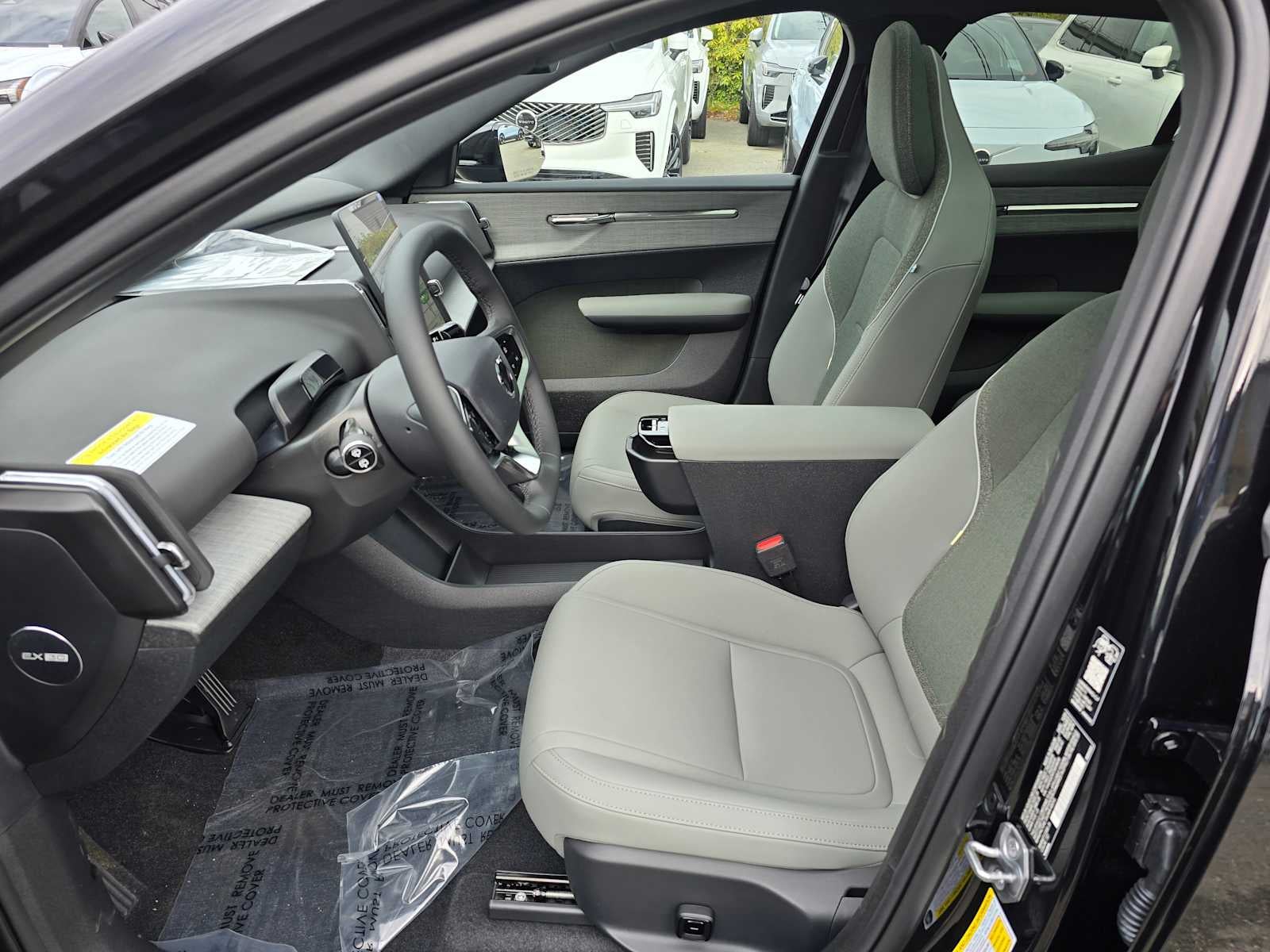 2026 Volvo EX30 Plus