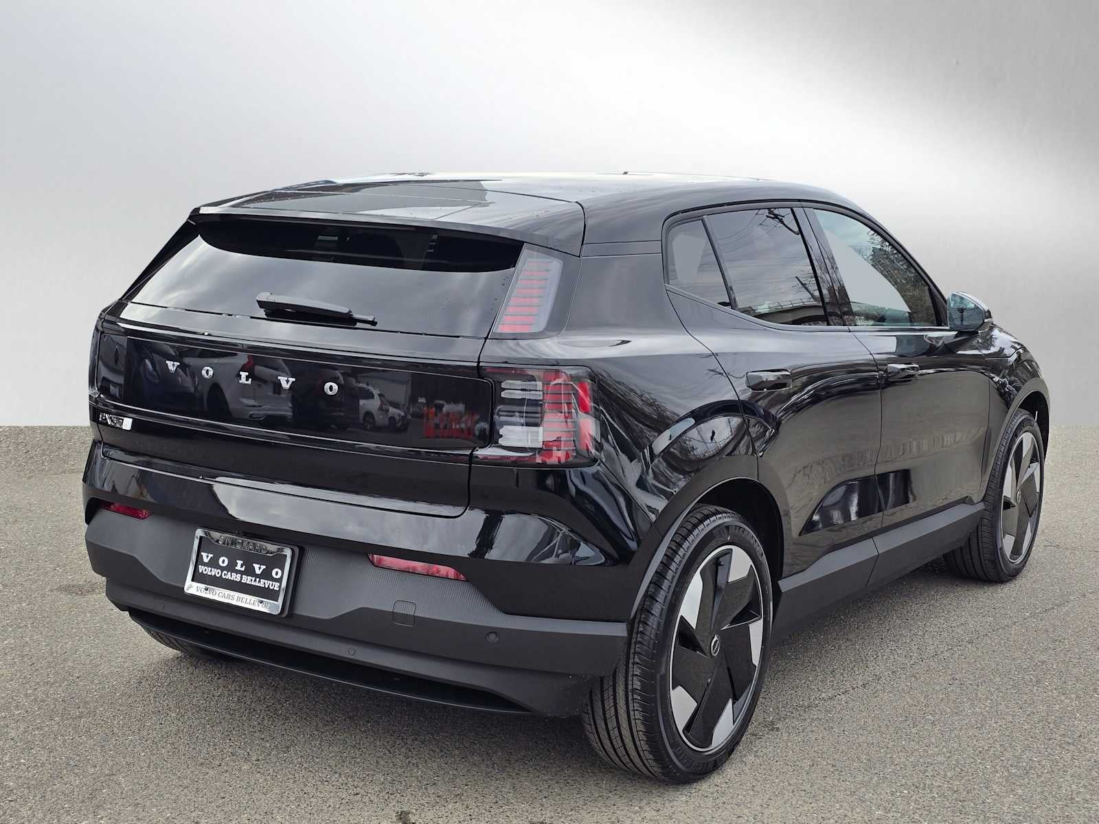 2026 Volvo EX30 Plus